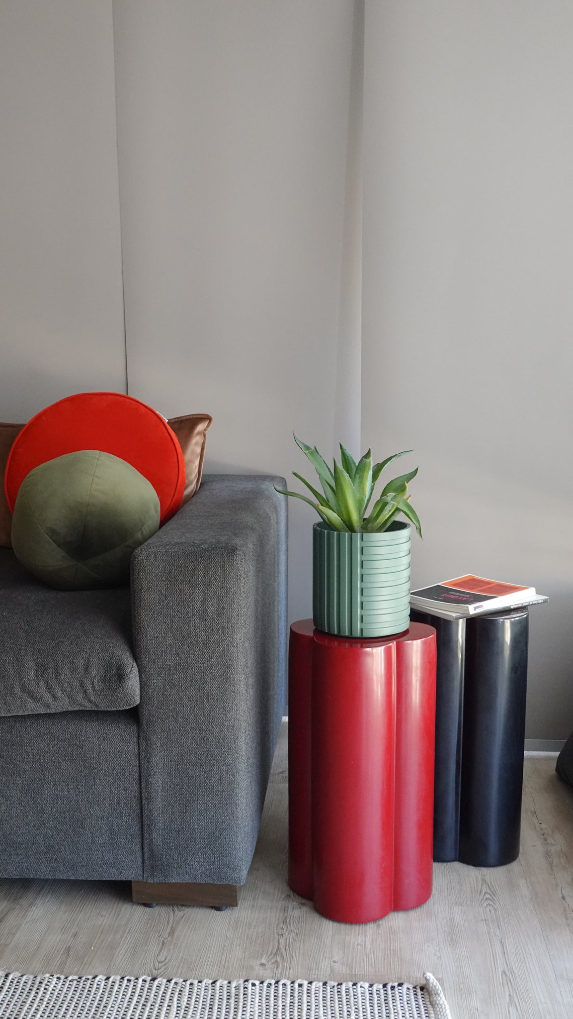 Image from products-gallery metafield