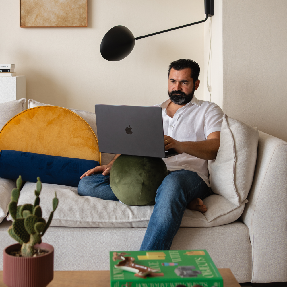 Image from products-gallery metafield