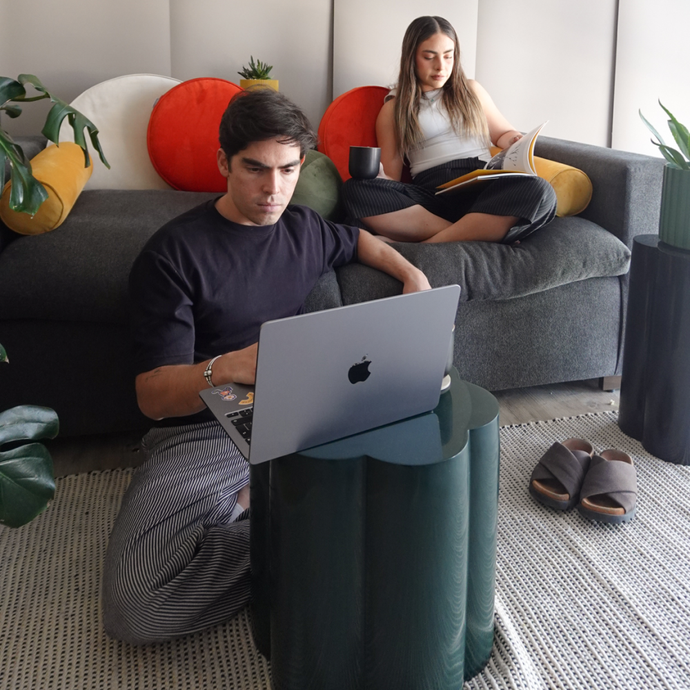 Image from products-gallery metafield