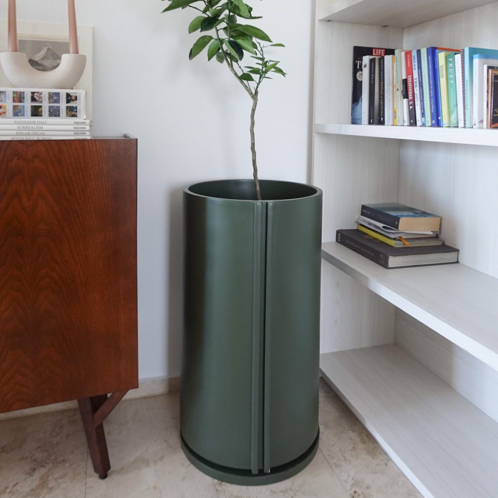 Image from products-gallery metafield